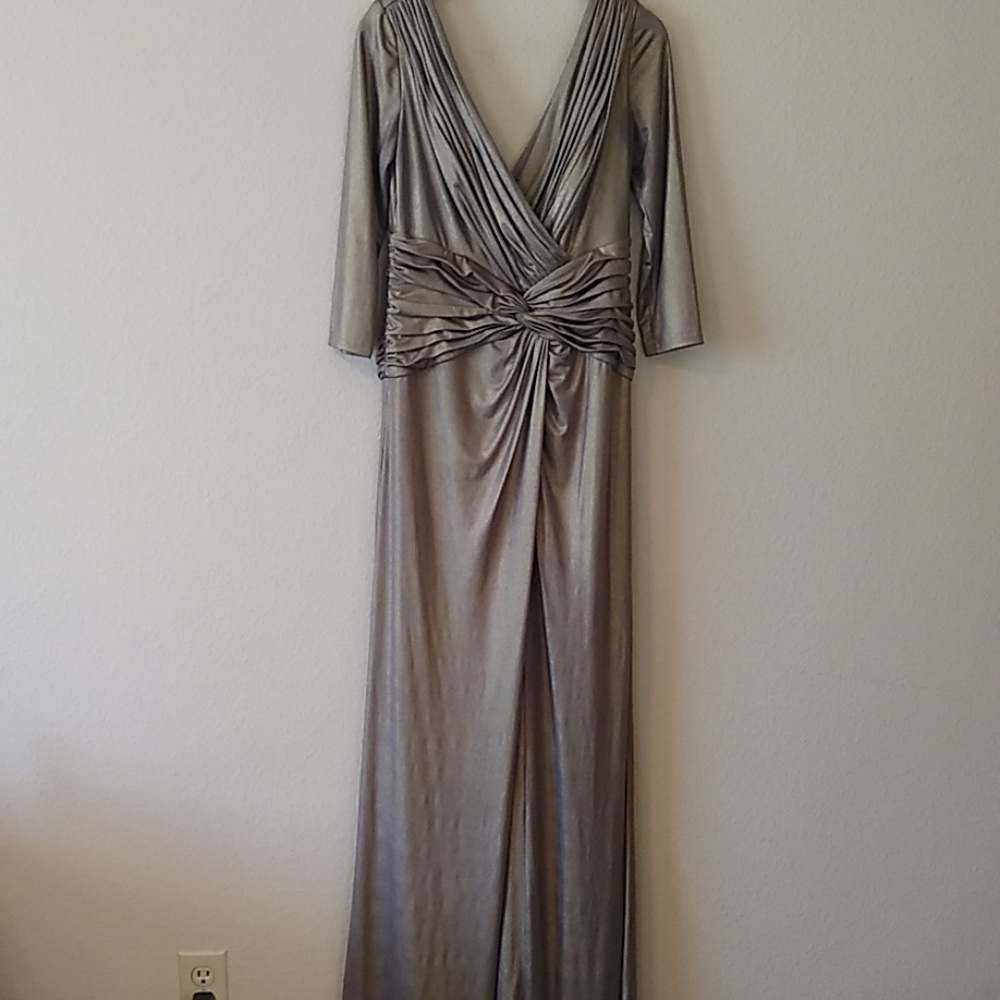 Tadashi shoji gown